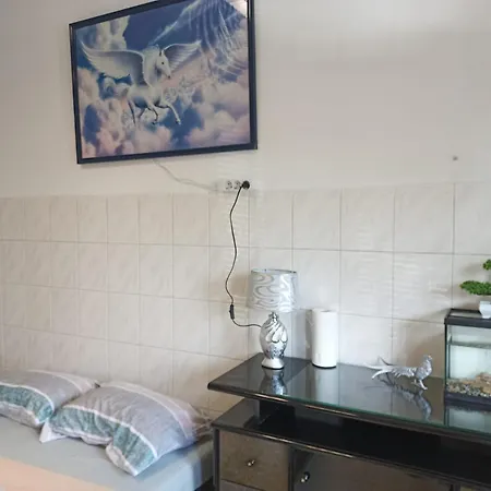 In Sintra - * 梅姆马尔廷斯